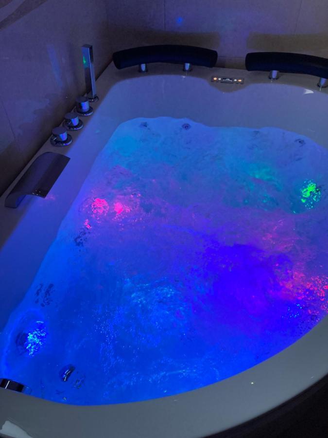 B&B La Reggia Di Rihanna Spa Caserta Zewnętrze zdjęcie