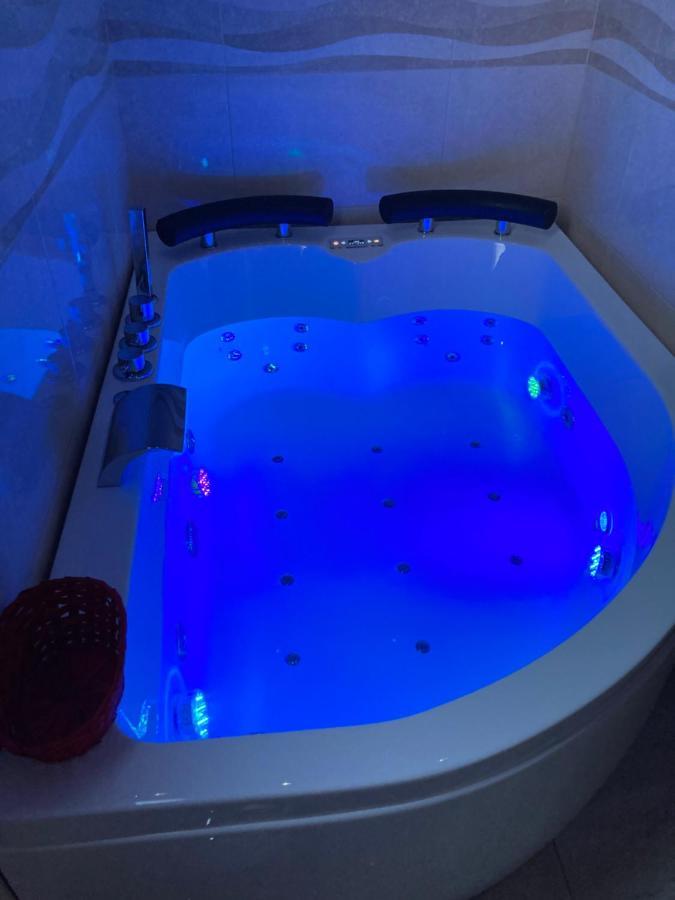B&B La Reggia Di Rihanna Spa Caserta Zewnętrze zdjęcie