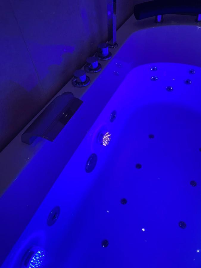 B&B La Reggia Di Rihanna Spa Caserta Zewnętrze zdjęcie